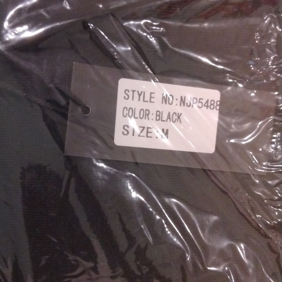 Clothes - Picture 11 of 11